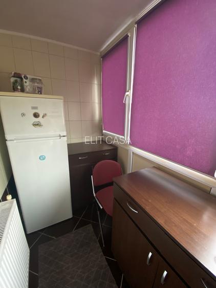 Apartament cu 2 camere, zona Podu Ros - 6