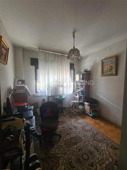 Unirii, 4 camere, hp/3, terasa 10 mp, deosebit - 5