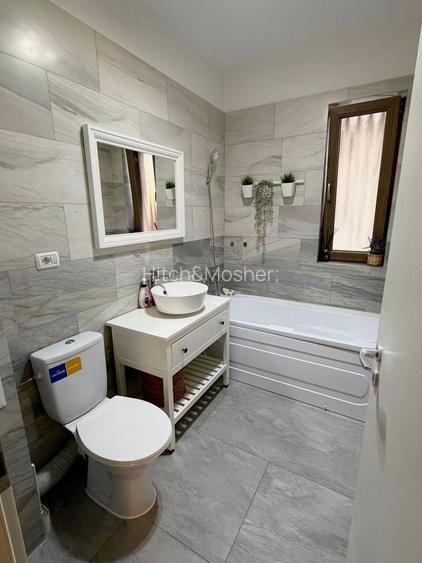 Apartament modern de închiriat, 2 camere,  loc de parcare inclus – 400 € - 8