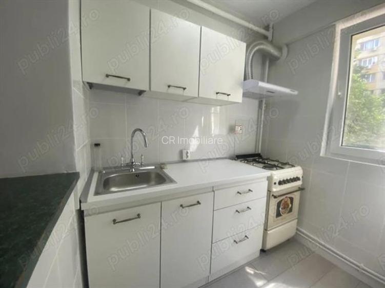 Garsoniera, Obor - 2