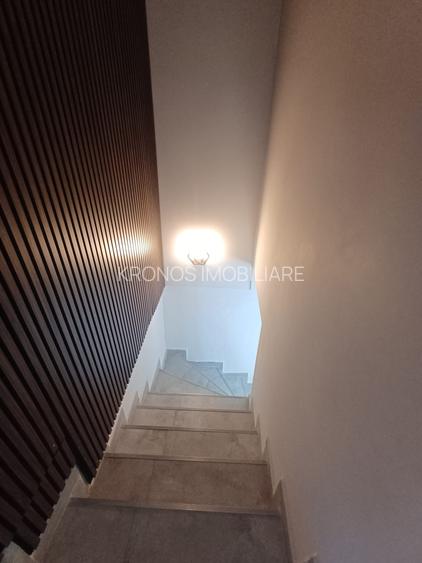 PORTUL TOMIS APARTAMENT  IN VILA! 3 CAMERE 58 MP PRET 127000 EURO - 15