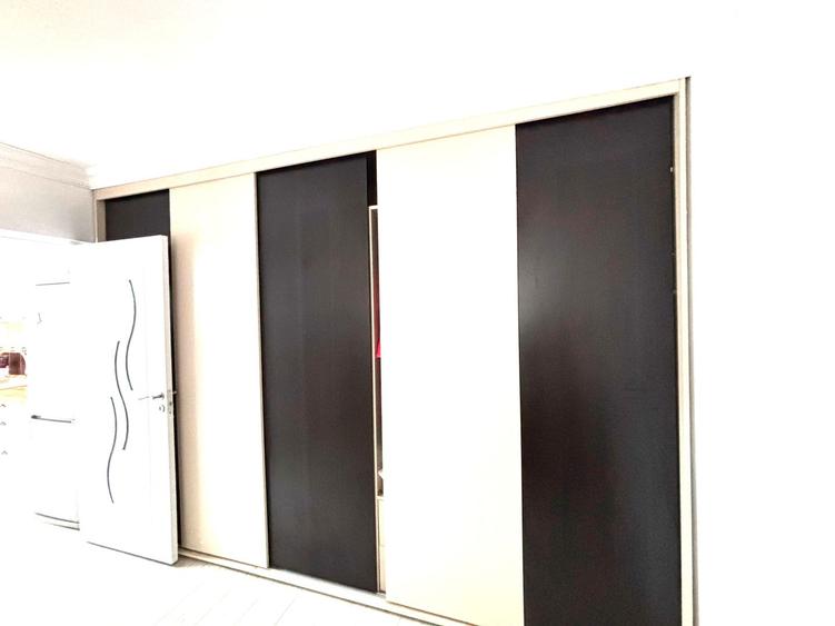 Apartament 3 camere Ozana – etaj 1, parcare inclusă, pet friendly, semi-mobilat