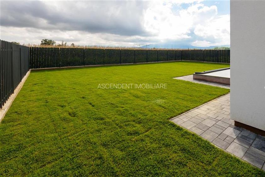 Design minimalist, rafinament maxim – Casa ta moderna in Sanpetru - 7