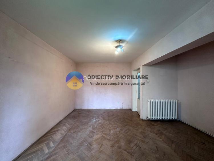 Apartament de vanzare 3 camere- pretabil pentru spatiu comercial - 11