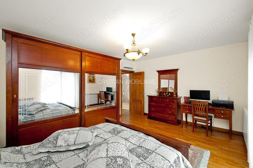 Vila P+1+pod  Chercea 4 cam Totul nou Teren=250 mp mobilata si utilata - 3