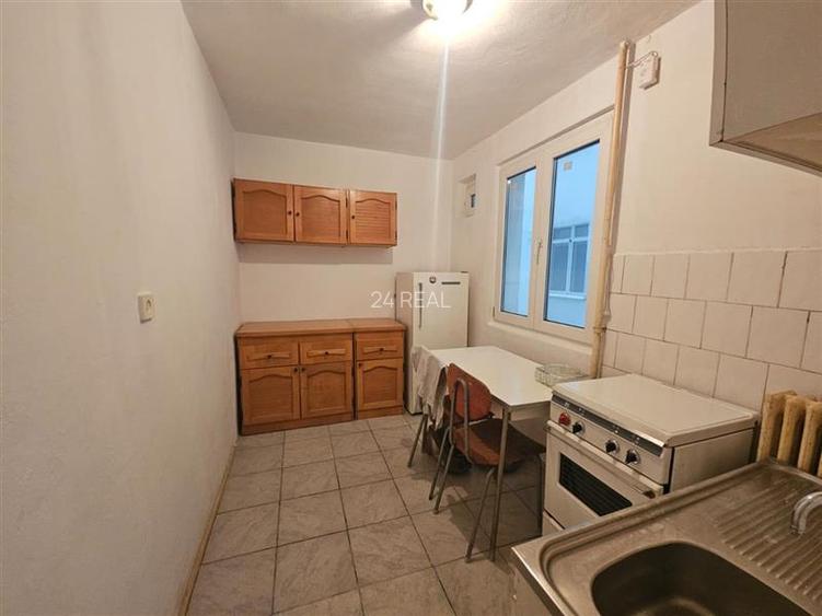 Apartament 2 camere - Tineretului - Dimitrie Cantemir -Bloc reabilitat - 12