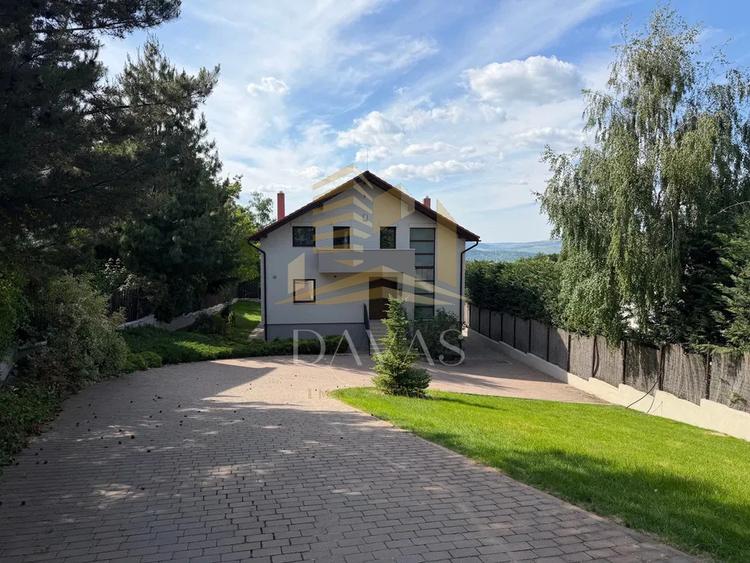 Vila individuală | 5 camere | Garaj Dublu | 1.000mp teren | 291mp utili | Făget