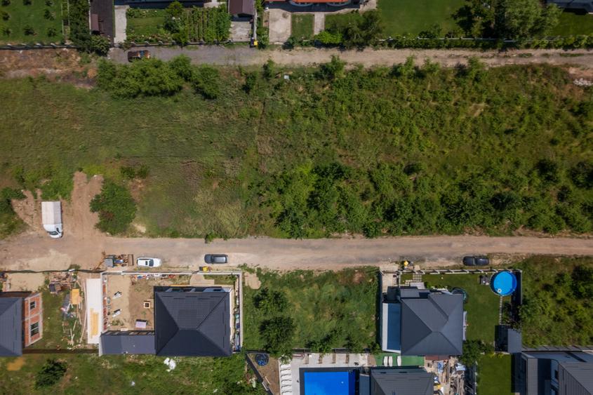 DOMNESTI - FORTULUI, TEREN CONSTRUCTII 407 MP, FRONT 26 M !