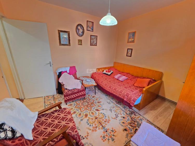 Apartament 2 camere liber la vanzare zona Astra str.Neptun etaj 1 balcon mare - 13