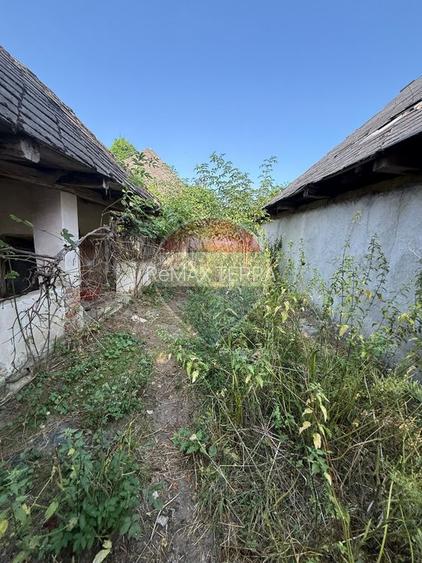 Casă cu 4 camere | Miresu Mare | Oportunitate de Renovare