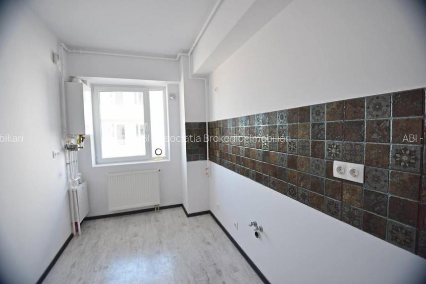 Vanzari Apartamente 5  camere CARTIERE METALURGIEI - 12