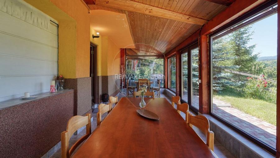 Casa/vila vânzare în Moieciu de jos, Sat. Drumul Carului 263 mp - 11