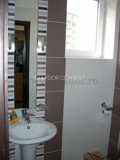 Vila in zona Iancu Nicolae - NEMOBILATA - 6