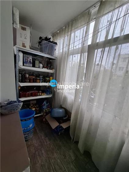 Apartament 3 camere nedecomandat, 60 mp, Podu Ros - Tesatura! - 10