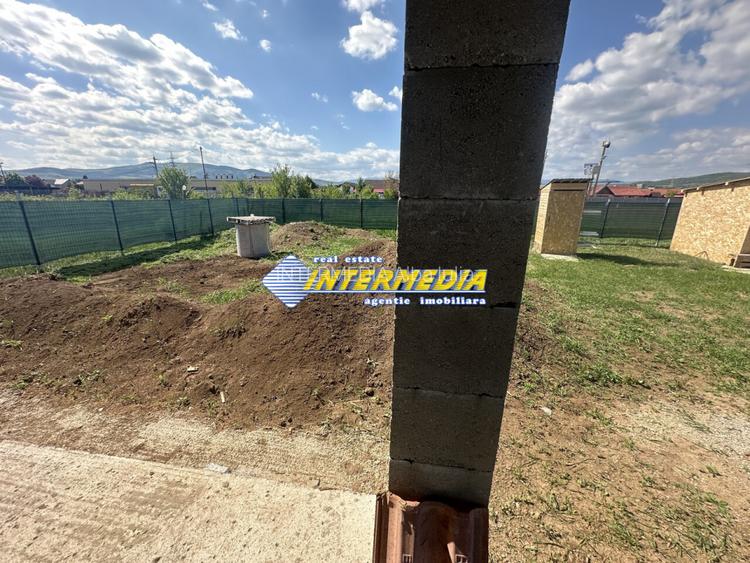 Casa in Rosu Teren 570 mp sau 1134 mp Terasa mare imprejmuit Barabant Alba - 16