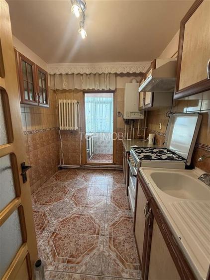 Apartament cu 2 camere decomandat - Nicolina 1 - Lidl - 3