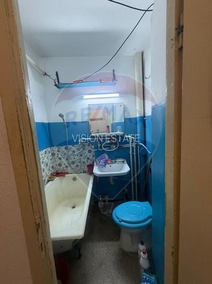 Apartament cu 2 camere de vânzare în zona Valea Rosie - 9