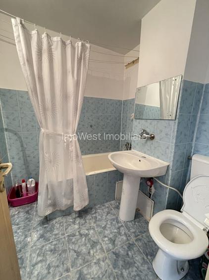 Lipovei | 3 camere | Decomandat | Mobilat-Utilat | Acoperiș - 14