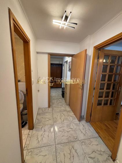 2 Camere de inchiriat | Calea Calarasilor | Metrou | Mobilat | Utilat - 9