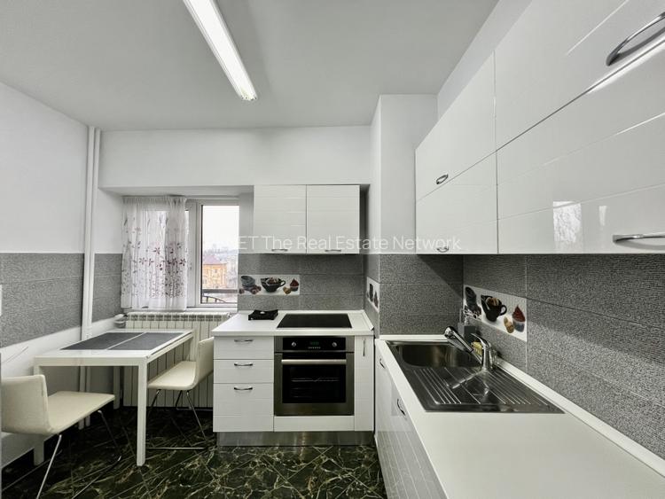 Inchiriere apartament 2 camere (Unirii) (Parcul Izvor). Priveliste superba. - 2