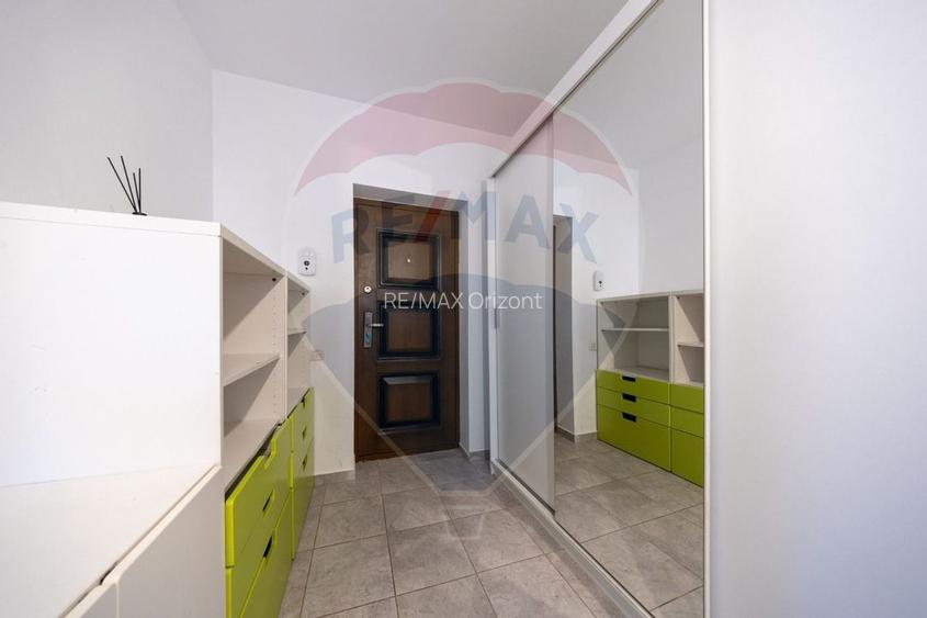 Apartament cu 3 camere de închiriat - 8