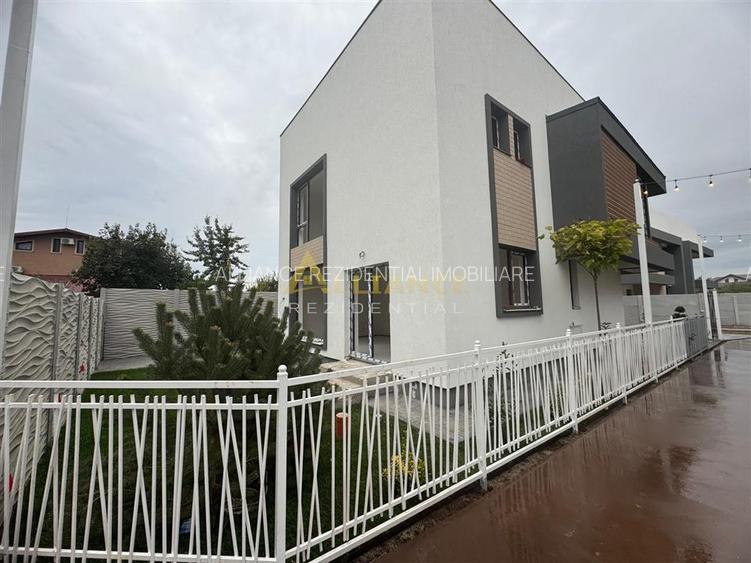 Casa individuala - 300 mp  - 5 camere - 3 bai - 27