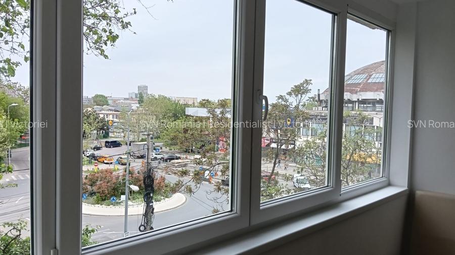 REA1023962 Apartament 3 camere renovat Piata Delfinului - 2