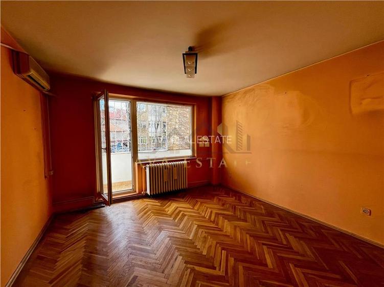 Apartament 4 camere | 99 mp | - Zona Punctele Cardinale - 9