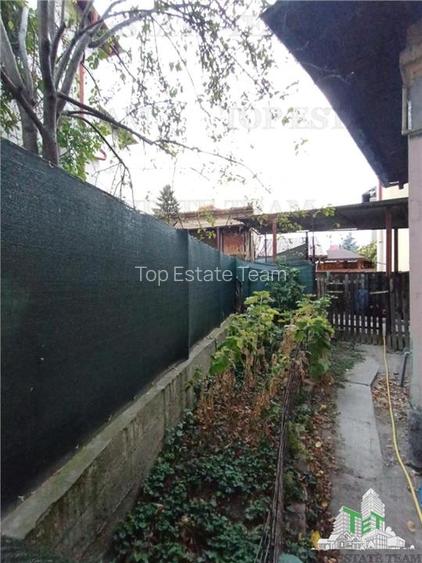 Vila cu aspect de conac in centrul Ploiestiului, ideala pentru locuinta, birou s - 18