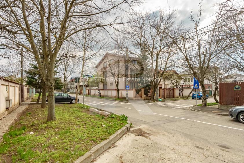 Casa spațioasă cu vedere la Lacul Grivița | 5 dormitoare | teren 793 mp - 33