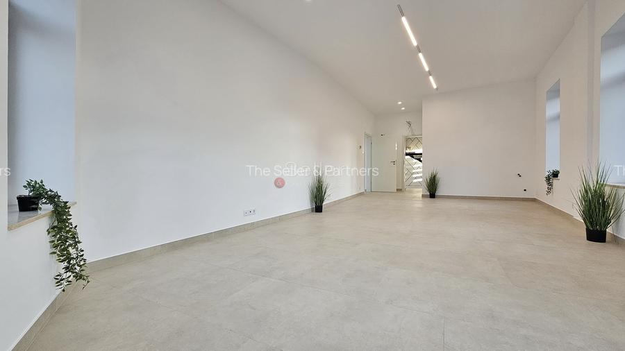 Pozitionare Centrala - Cladire Multifunctionala - 13