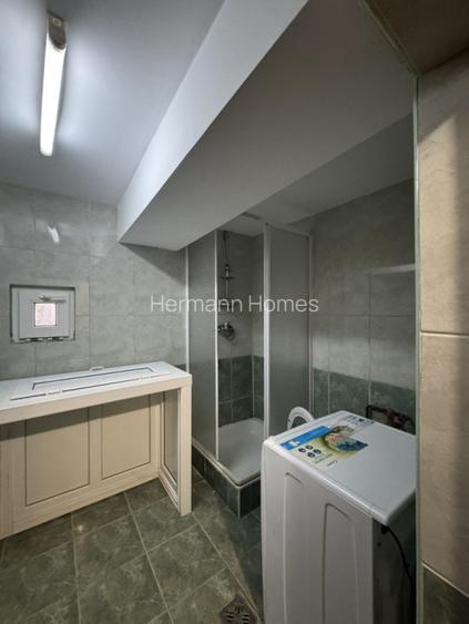 Casa de inchiriat - 280 mp - curte - central - Cisnadioara  - 10