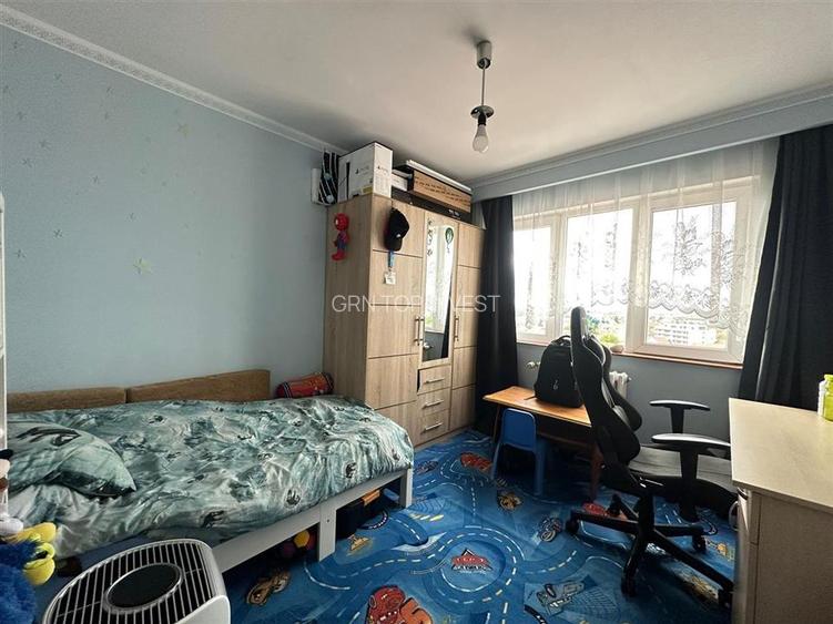 Apartament 3 camere decomandat zona Vasile Aaron - 5