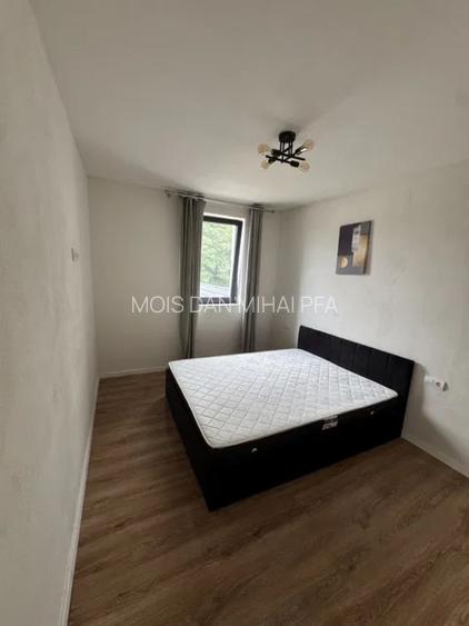 INCHIRIEZ CASA IN TOCILE - 7