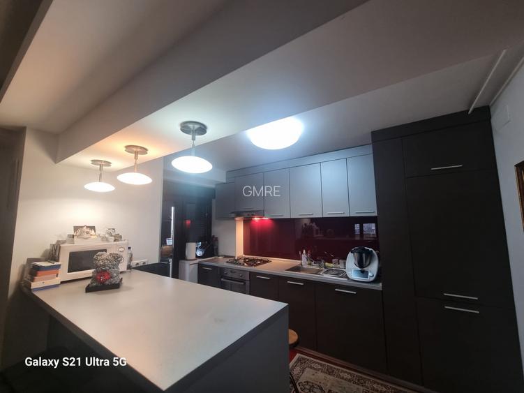 Apartament 3 camere de vânzare mobilat utilat complet, stradal Blv Decebal - 2