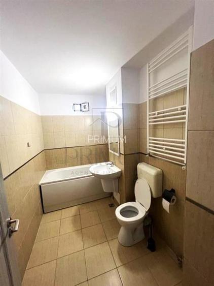 ANDREI - SAGUNA - ETAJUL 1 - 4 CAMERE - 2 BAI - 2 BALCOANE - CENTRALA PROPRIE - - 6