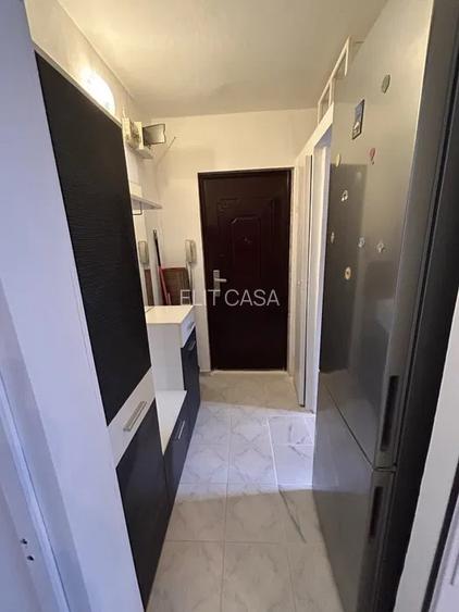 Apartament cu 2 camere, etaj 2/4, zona Zimbru - 3