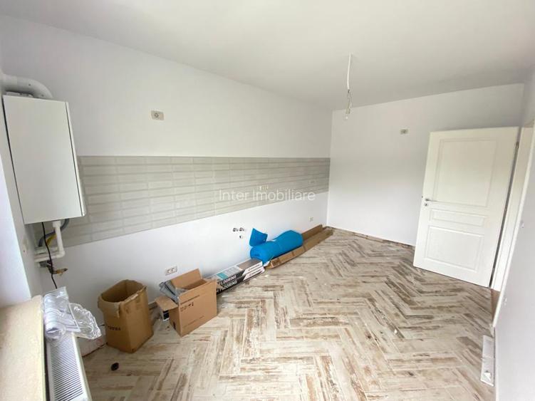 Casa  4 camere, 100 mp, de vanzare casa in zona Miroslava, 2 km de Family Market - 5