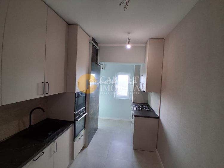Apartament 4 camere, 2 bai, zona Tatarasi - Iasi - 8