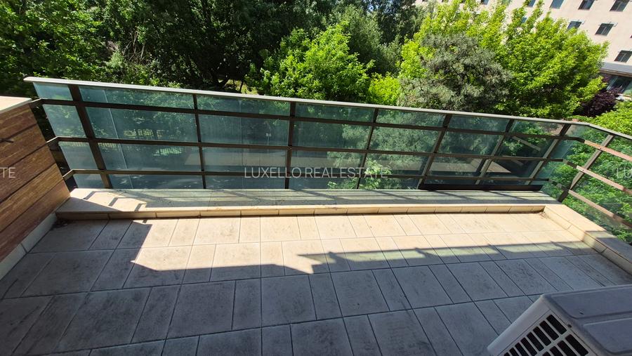 APARTAMENT 4 CAMERE SUPRAFATA GENEROASA - AMPLASAT IDEAL - 3 BAI- 3 BALCOANE - 37