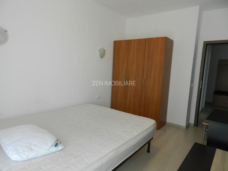 Închiriere 2 camere decomandat | 54 mp + balcon | Parcare subterană - 10