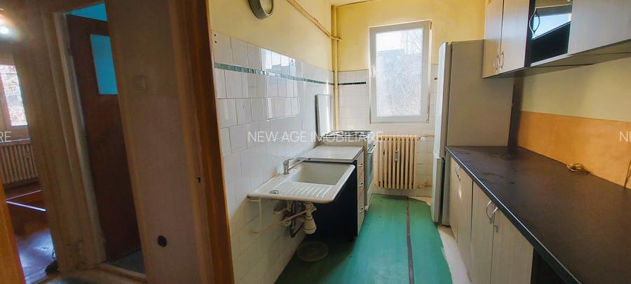 Dumul Taberei-Aleea Compozitorilor, circular,constructie 1971, metrou, parc. - 2