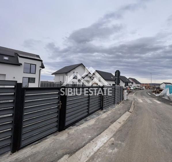 Casa PREMIUM | Carport | Pompa de Caldura DAIKIN | 441 mp teren - 4