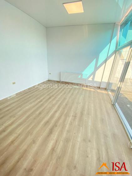 Spațiu comercial / birou – zona TEREZIAN - 2