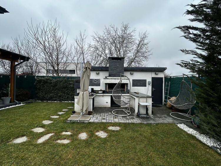 Casa Vila Otopeni Odai central De Vanzare, 5 camere - 35