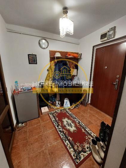 Apartament cu 2 camere / 53mp / zona Podu Ros - 6