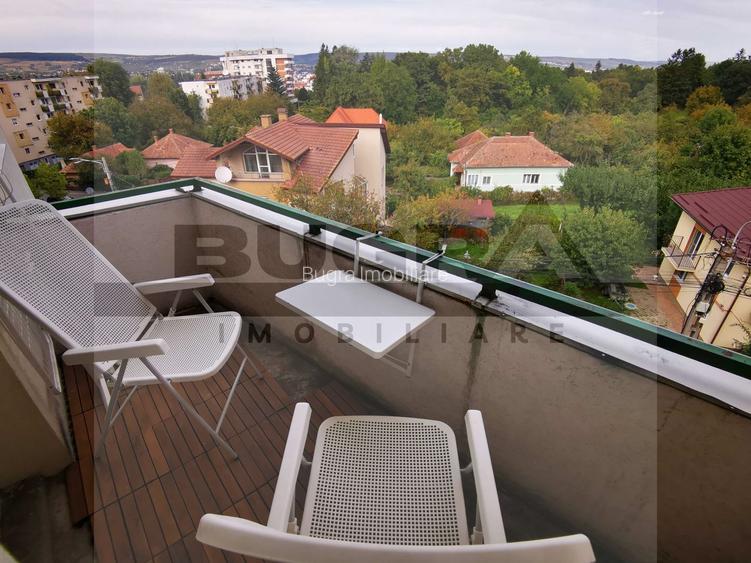 Apartament de 2 camere, decomandat, zona UMF - 8