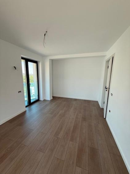 Apartamente cu 2 camere - Vedere spectaculoasă pe malul lacului