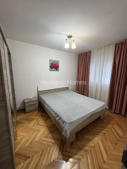 Apartament 2 camere - Strand - etaj 1 - de inchiriat - 3