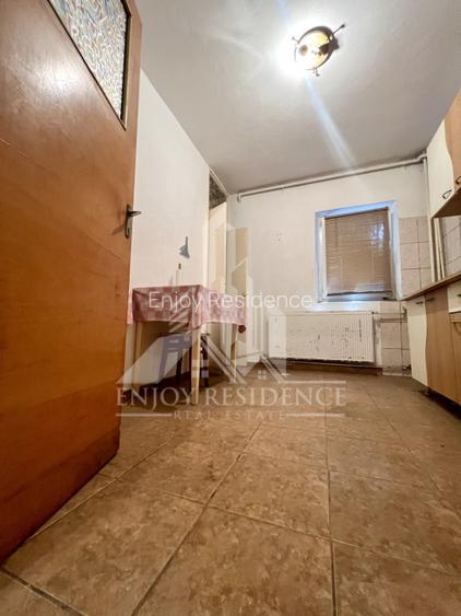 2 camere decomandat P/8 C-tin Brancoveanu, REABILITAT TERMIC - 5